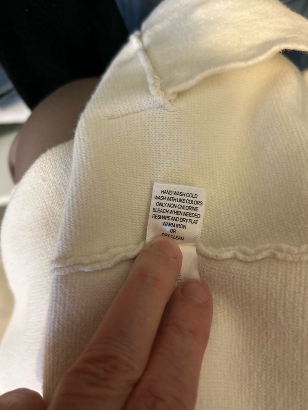 Banana Republic Cream Knit Cardigan - Picture 7 of 10